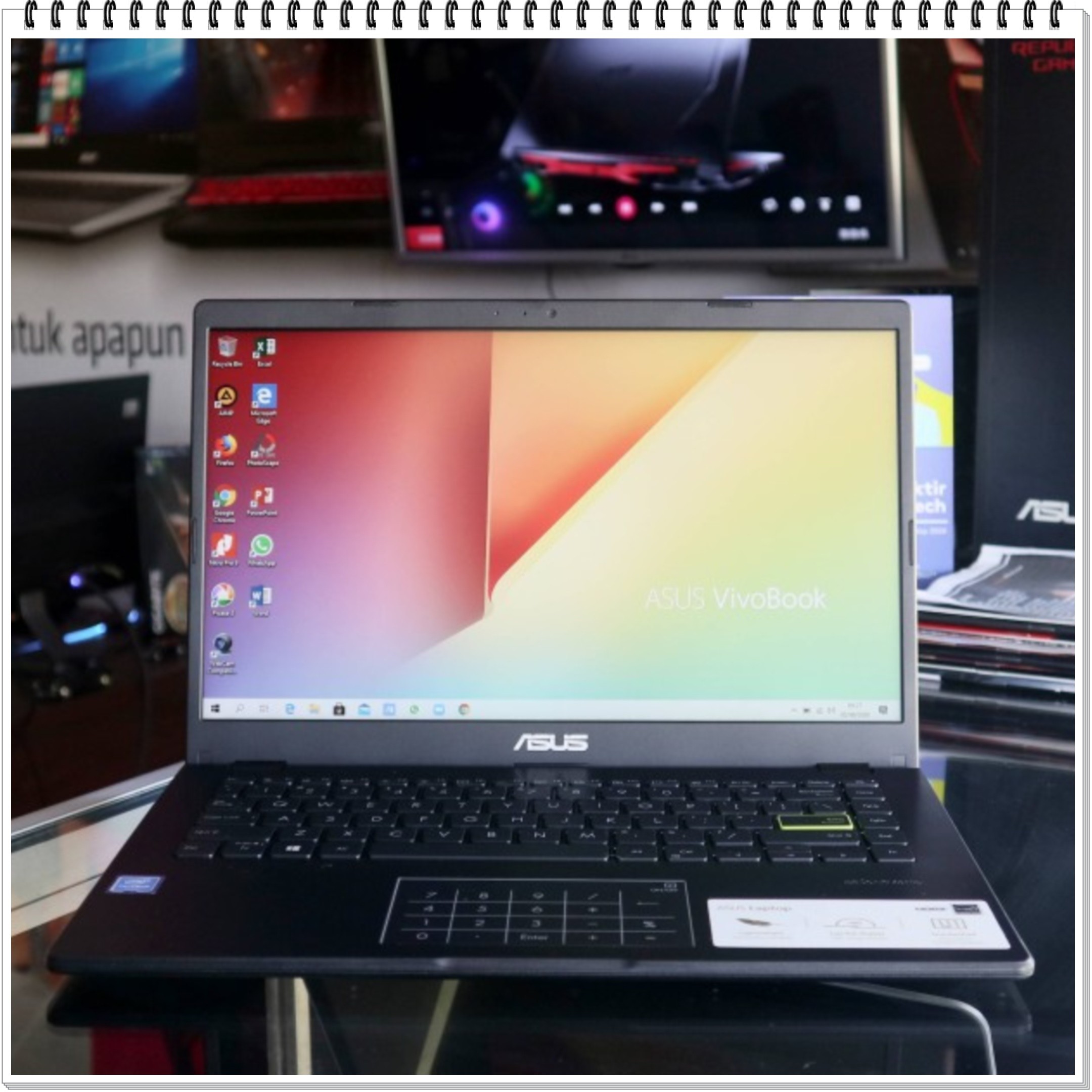 ASUS E410MA.jpg